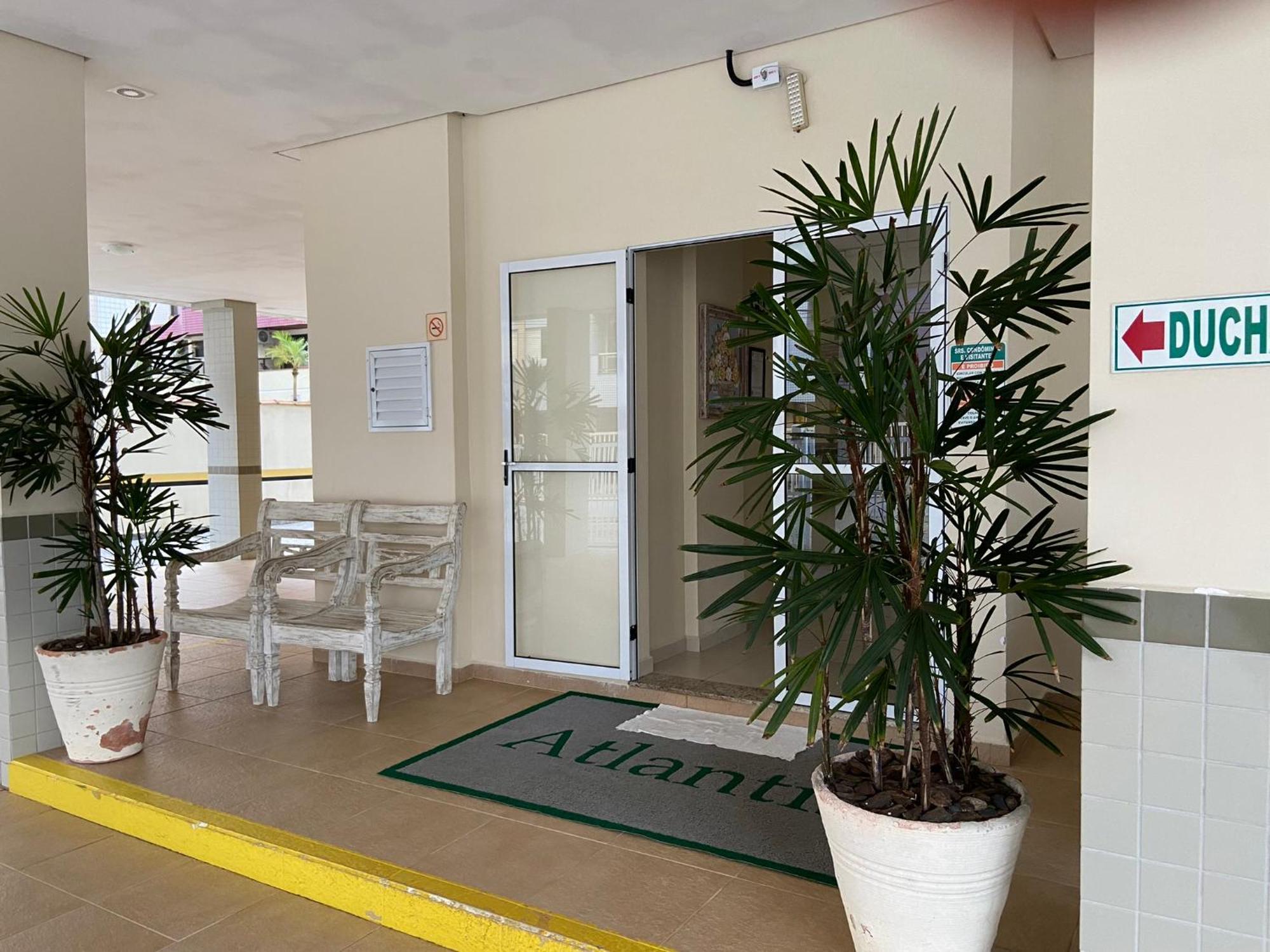 A 100m Da Grande, Churrasqueira, Piscina E Wi Fi Apartamento